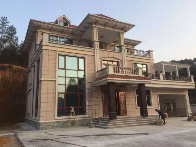 真石漆施工為什么會出現(xiàn)掉砂？